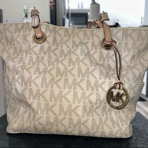 Michael Kors Tote